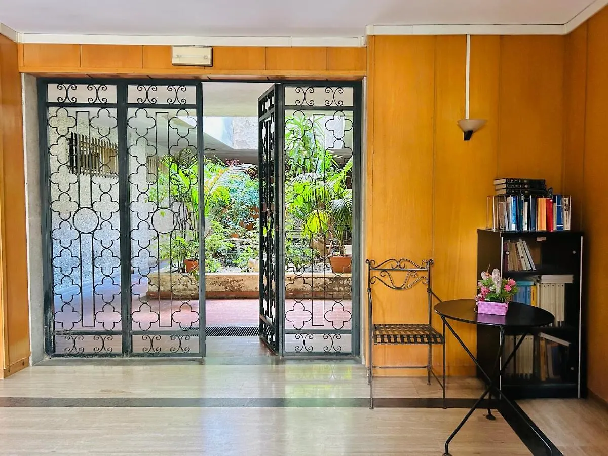 San Peter Loft Apartment Rome Italy